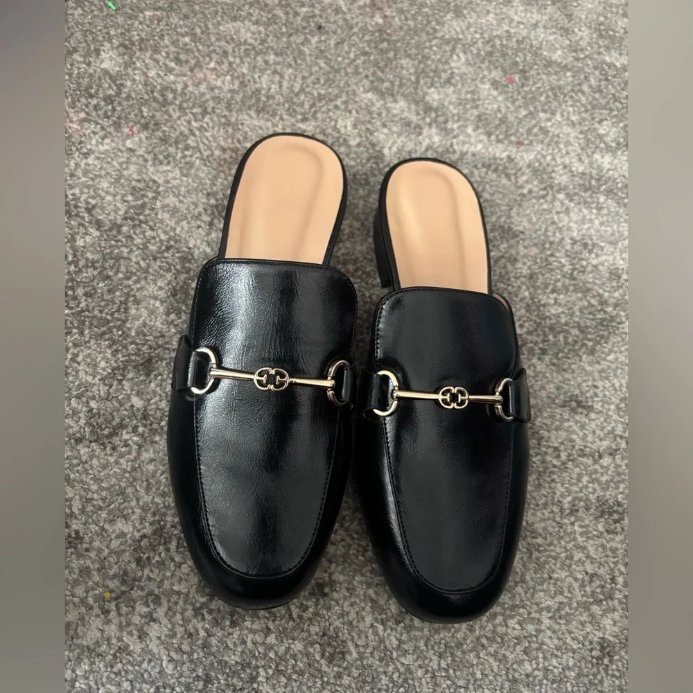 Black Women’s Mules - Picture 1 of 11